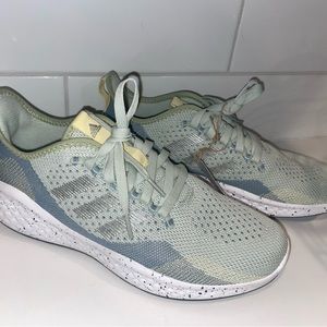 ADIDAS NEW trendy women’s running shoes